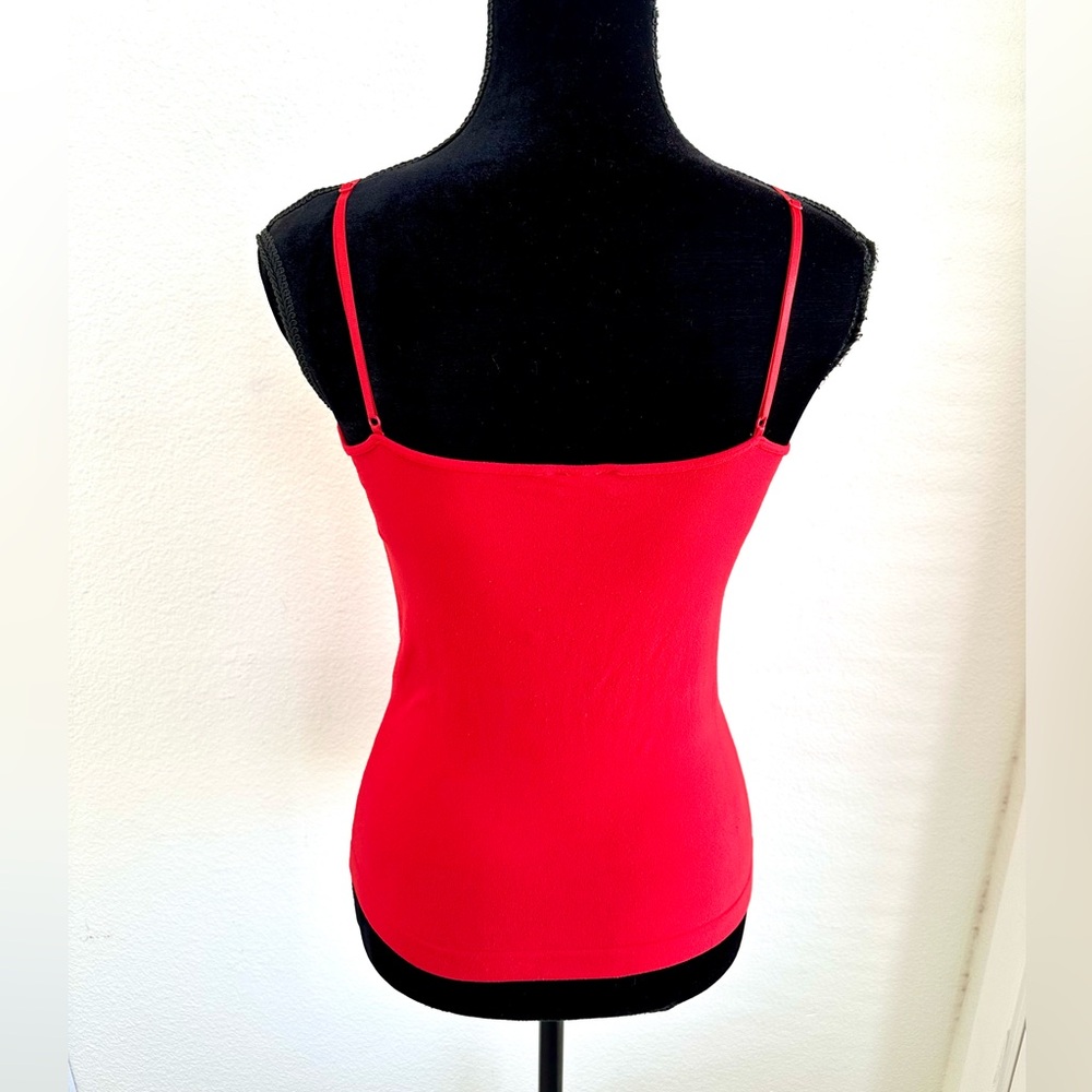 WETSEAL SEAMLESS CAMI - Picture 5 of 6